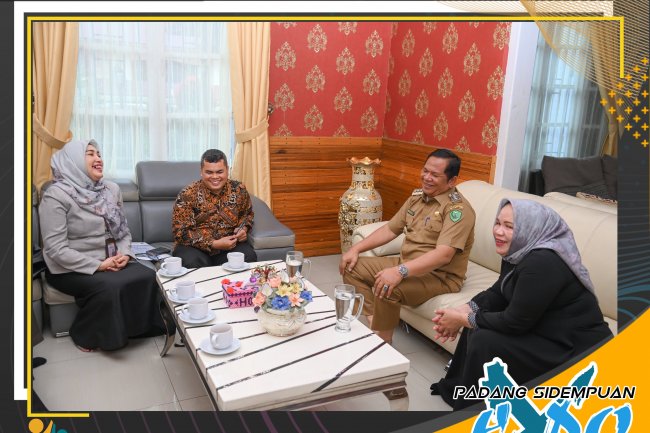 Walikota Padang Sidempuan Awali Pendataan Regsosek Tahun 2022