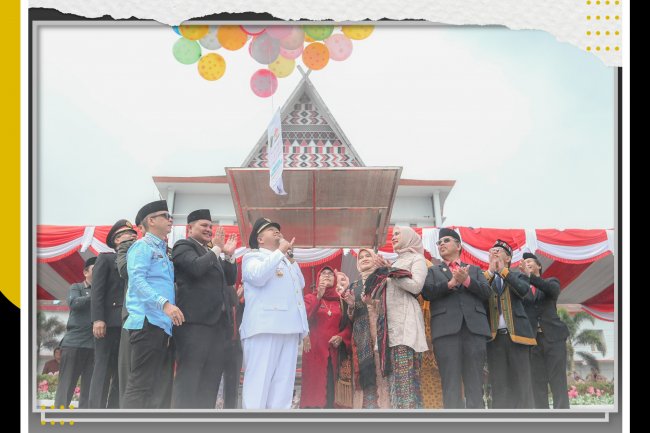 Wawako Arwin Hadiri Upacara HUT Kab. tapsel ke 72 Tahun