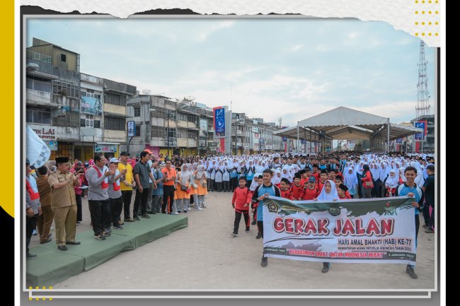 Meriahkan HAB ke 77 Kemenag Kota Padang Sidempuan Laksanakan Gerak jalan