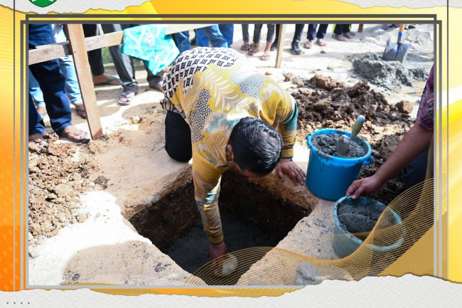 Wali Kota Irsan Efendi Nasution Melakukan Peletakan Batu Pertama Masjid Abdullah Bin Zaid Kelurahan Panyanggar.