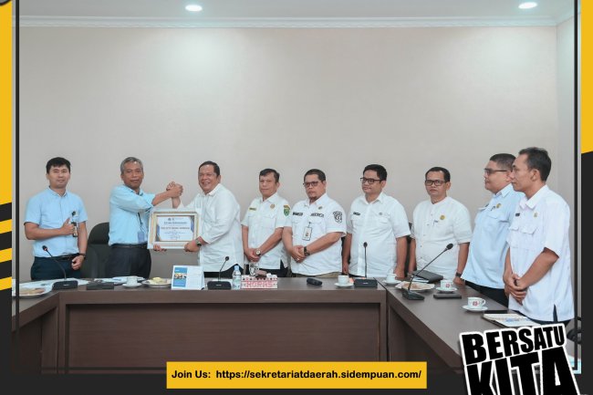 Capaian Penerimaan Pajak 100% Dua Tahun Berturut-Turut, Pemko Padang Sidempuan Diberi Penghargaan KPP Pratama