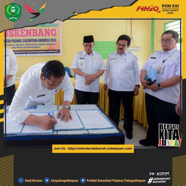 Wali Kota Padang Sidempuan Irsan Efendi Nasution membuka Musyawarah Rencana Pembangunan (MUSRENBANG) Kecamatan Padang Sidempuan Angkola Julu.