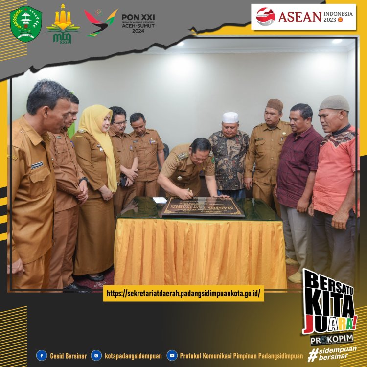 Wako Irsan Tanda Tangani Baru Prasasti Peresmian masjid Tawwabin Kel. Tobat