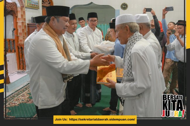 Pemko Padang Sidempuan Gelontorkan Bantuan Tali Asih Pencegahan Stunting Saat Safari Ramadhan