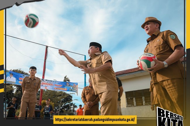 Wakil Walikota Padang Sidempuan Ir. Arwin Siregar, MM  Secara Resmi Membuka Kejuaraan Bola Voli Walikota Cup 2023 Tingkat Pelajar 