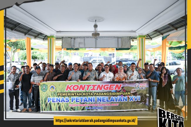 Wali Kota lepas Kontingen PENAS KTNA Kota Padang Sidempuan Menuju PENAS XVI Tahun 2023 di Kota Padang