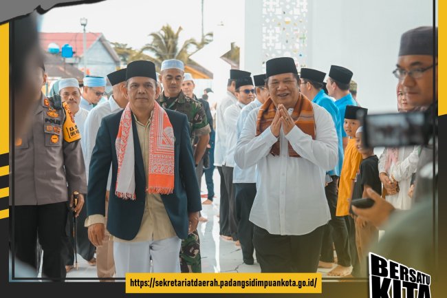 Bersama Forkopimda Hadiri Zikir & Tabligh Akbar Walikota: Semoga Akan Terjadi Perubahan Signifikan di Masyarakat Kita Yang Lebih Baik di Masa-masa Yang Akan Datang