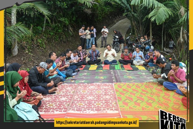 Masyarakat Saba Simaccom Lembah Lubuk Manik Syukuran Pembangunan Jalan Usaha Tani Oleh Wali Kota Padangsidimpuan