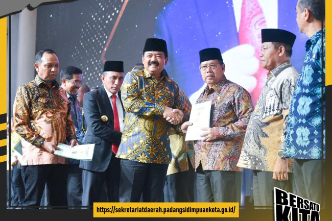 Wakil Walikota Padangsidimpuan Terima 194 Serifikat Aset Dari Menteri Agraria & Tata Ruang