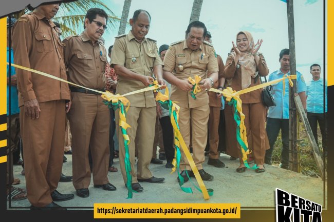 Wako Irsan Hadiri Tanam Perdana Bawang Merah Sekaligus Peresmian Jalan Usaha Tani Di Desa Goti