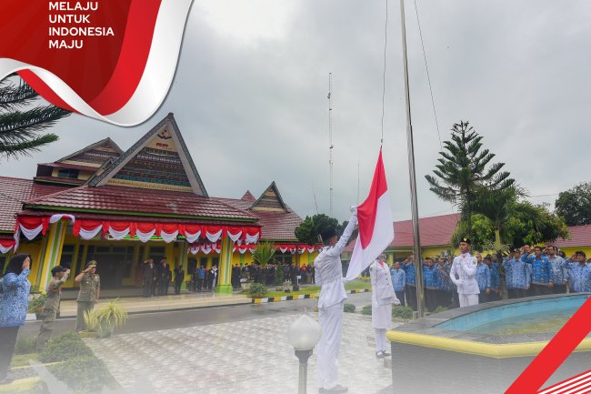 Walikota Padangsidimpuan Diwakili Asisten I Irup Upacara Hut RI di Lingkungan Pemerintah Kota Padangsidimpuan.